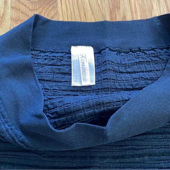 Tanco Stretch Fit Black Mini Skirt - Picture 5 of 12